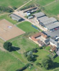 Comeytrowe Equestrian